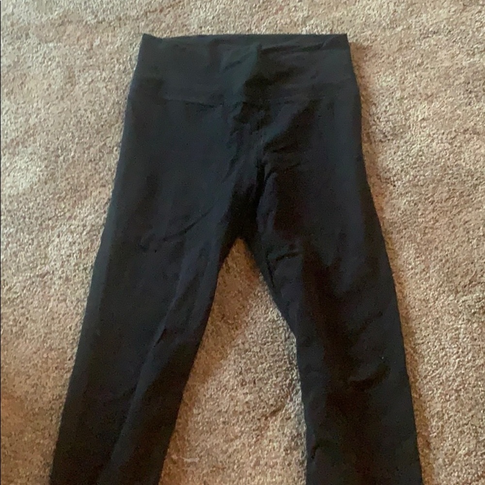 OLD NAVY capris leggings